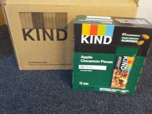 lot 380 image: Box of 12 Kind Apple Cinnamon Pecan...