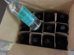 lot 423 image: Case of 12 Bottles Be Mixed Cucumbe...