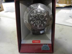 lot 30 image: Timex Watch retail $84...