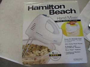 lot 47 image: Hamilton Beach Hand Mixer with Case...