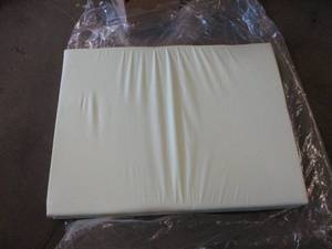 lot 65 image: 29 x 38 Foam Pad...