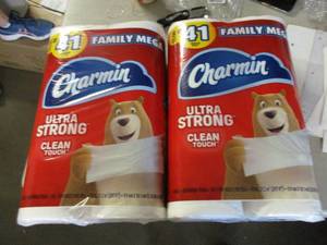 lot 71 image: 16 Rolls of Charmin Ultra Strong To...