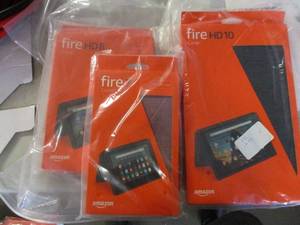 lot 83 image: Amazon Fire 7,8, and 10 covers...