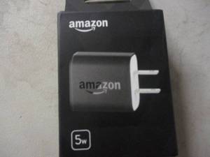 lot 114 image: Amazon 5w Charging Block...