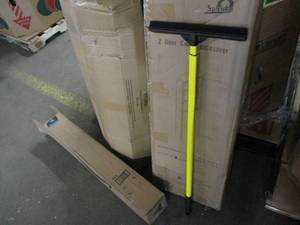 lot 182 image: Fur Removable Broom -slight bend...