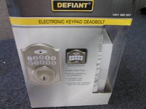 Defiant Castle Satin Nickel Electro...