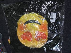 3 Sequinned Emoji Pillow Covers 16 ...
