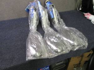3 Chef Robert Rainford Flipper Grip...