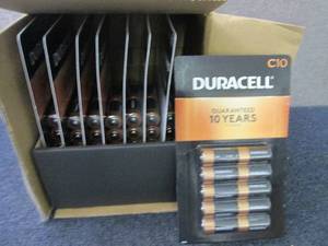 8- 10 pks Duracell Coppertop C Ba...
