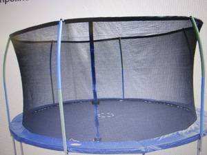 14 ft Trampoline Enclosure only...