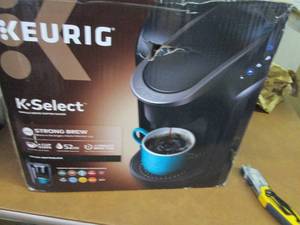 Keurig K Select Coffee Maker open b...