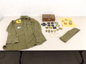 lot 7 image: 1940s Boy Scout BSA, Cretin, ROTC, etc Patches, Medals, etc.