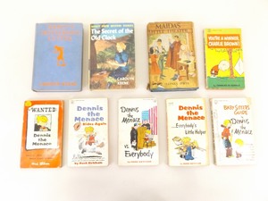 lot 48 image: Vintage Nancy Drew, Dennis the Menace, Snoopy, etc. Books
