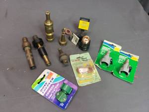 lot 30 image: Garden Hose Nozzles