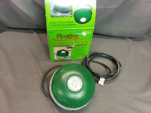 lot 36 image: Floating Pond De-Icer