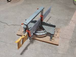 lot 78 image: Miter Box and Saw