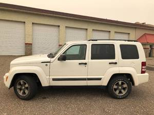 2008 Jeep Liberty Sport - 4x4