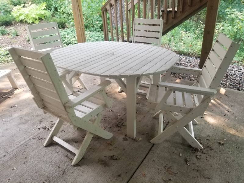 Sterling and Fine Furnishings Apple Valley Auction KBID