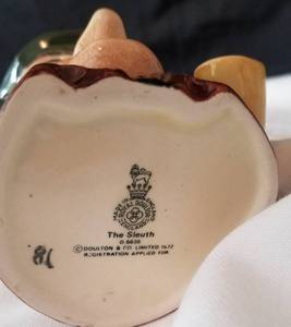 Royal Doulton Toby Mug  the Sleuth D 6635