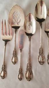 Lunt Sterling Silver American Victorian Hostess Serving Pieces