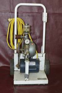 lot 31 image: Airless Sprayer