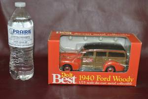 lot 11 image: New 1940 Ford Woody Diecast