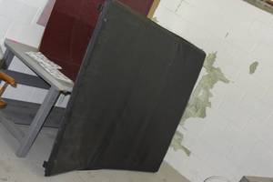 lot 23 image: Tri-fold Chevy Truck Tonneau Cover