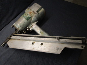 Hitachi Nailer