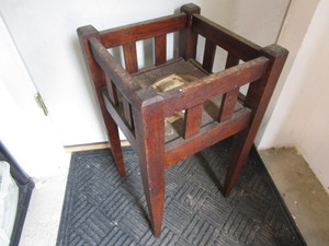 Arts & Crafts Plant Stand