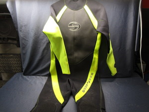 Wet Suit