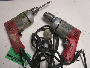 lot 506 image: MILWAUKEE 38 ELECTRIC DRILLS