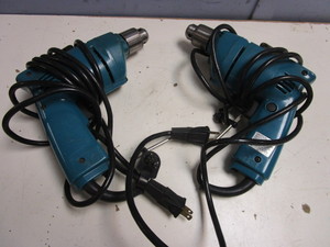 lot 507 image: MAKITA 38 ELECTRIC DRILLS