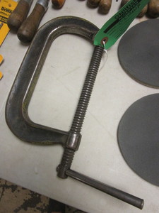 lot 533 image: DEWALT REPLACEMENT DRILL BITS - NEW, ARMSTRONG 7 C-CLAMP, FILES, CROWBAR
