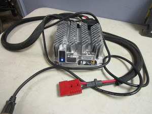 lot 535 image: DELTA-Q ON-BOARD 24V BATTERY CHARGER