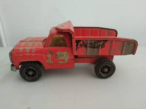 Vintage Metal Tonka Dump Truck
