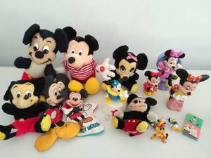 Collection of Mickey and Minnie Mouse Stuffed AnimalsDollsToys