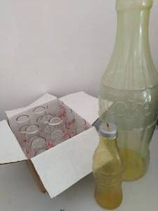 Collection of Coke Dcor