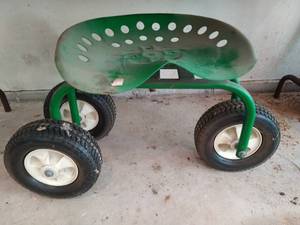 Rolling Seat