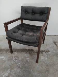 Vintage Arm Chair