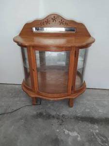 Lighted Hutch