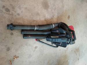 Shindaiwa Gas Powered Leaf Blower