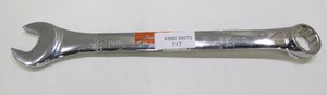lot 717 image: Husky 32mm Double Ended Wrench