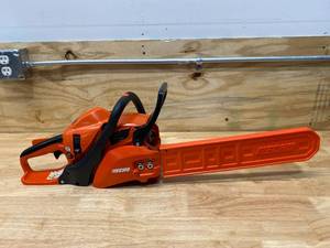 ECHO CS-352-16 Chainsaw w 16 Bar