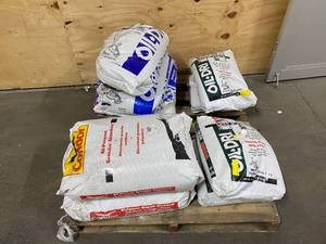 Pallet of Various Floor Dry (9 bags)