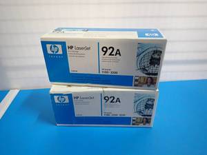 HP&nbsplaserjet C4092A (x2)