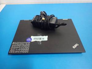 Lenovo&nbspThinkPad Yoga 260&nbspINTEL(R) CORE(TM) I5-6300U CPU  2.40GHZ  8GB DDR3 RAM  No HD  12.5 1920 x 1080 res screenNO OS (includes charger)
