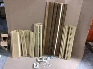 lot 15 image: Modern Farmhouse Cut-to-Size Natural Multi-Weave Cordless Light-Filtering Bamboo Shade - 25.5 in. W x 72 in. L Customer Returns See Pictures