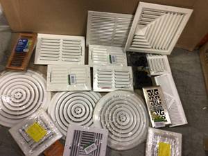 lot 92 image: MIX LOT OF GRILLE AIR VENT Customer Returns See Pictures