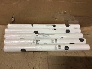 Lot  of Spots Peel and Stick Wallpaper (Covers 28.18 sq. ft.) Customer Returns See Pictures