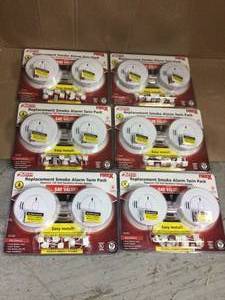 Lot of 6 Kidde Firex Hardwired Smoke Detector with Adapters, 9-Volt Battery Backup, and Front Load Battery Door (2-Pack) Customer Returns See Pictures